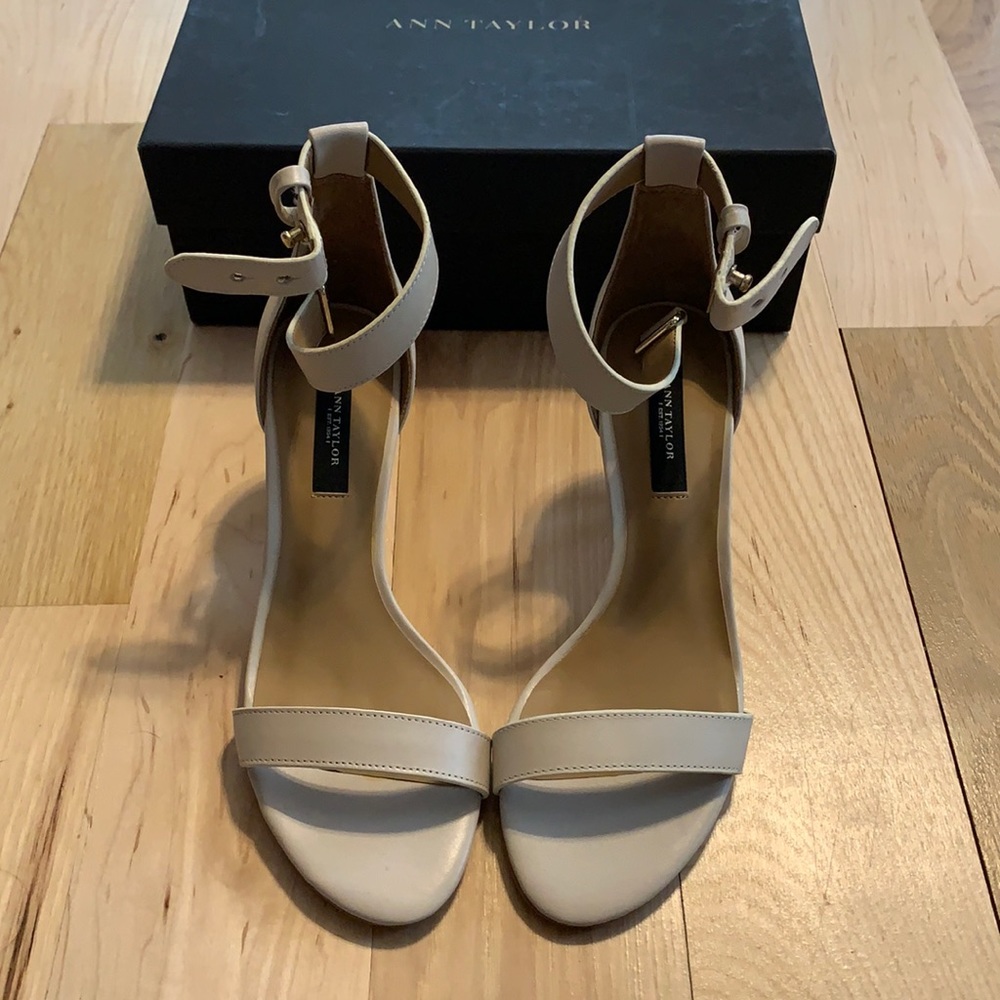 Size 7 Ann Taylor Mara Ankle Strap Kitten heels. Color is warm bisque